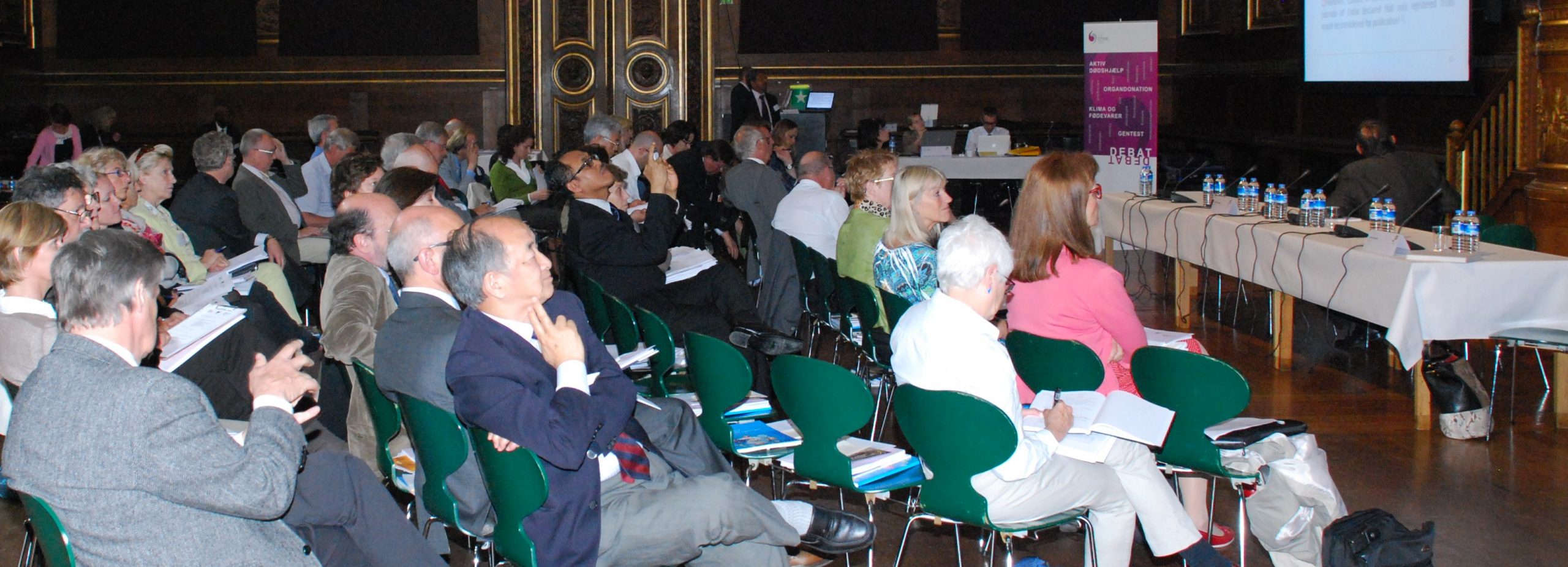 Konferensdeltagare på Bioetikmötet
