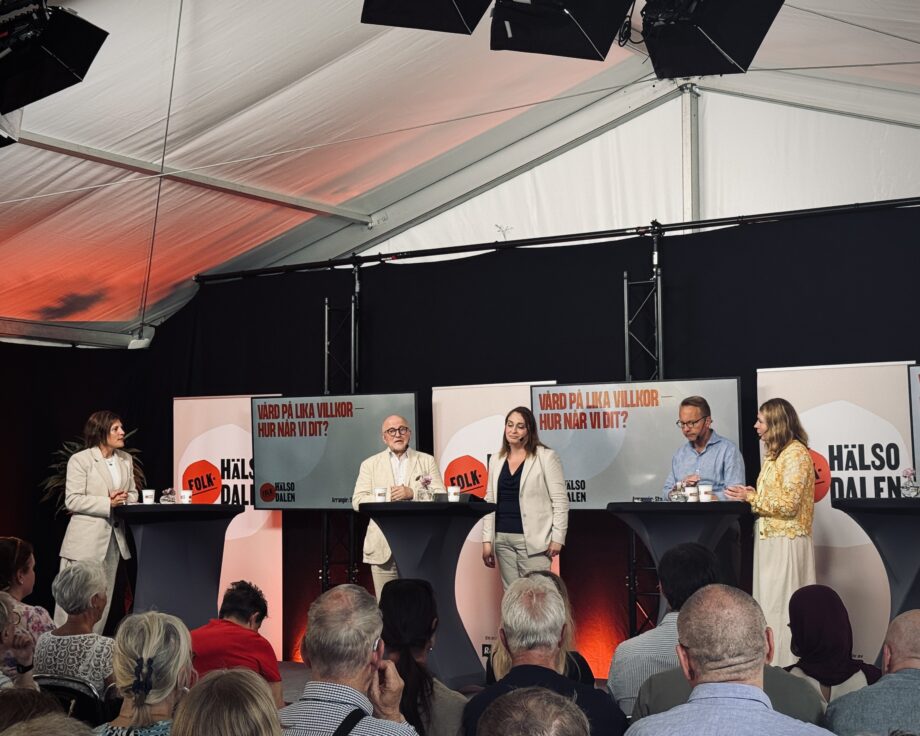 paneldeltagarna och delar av publiken